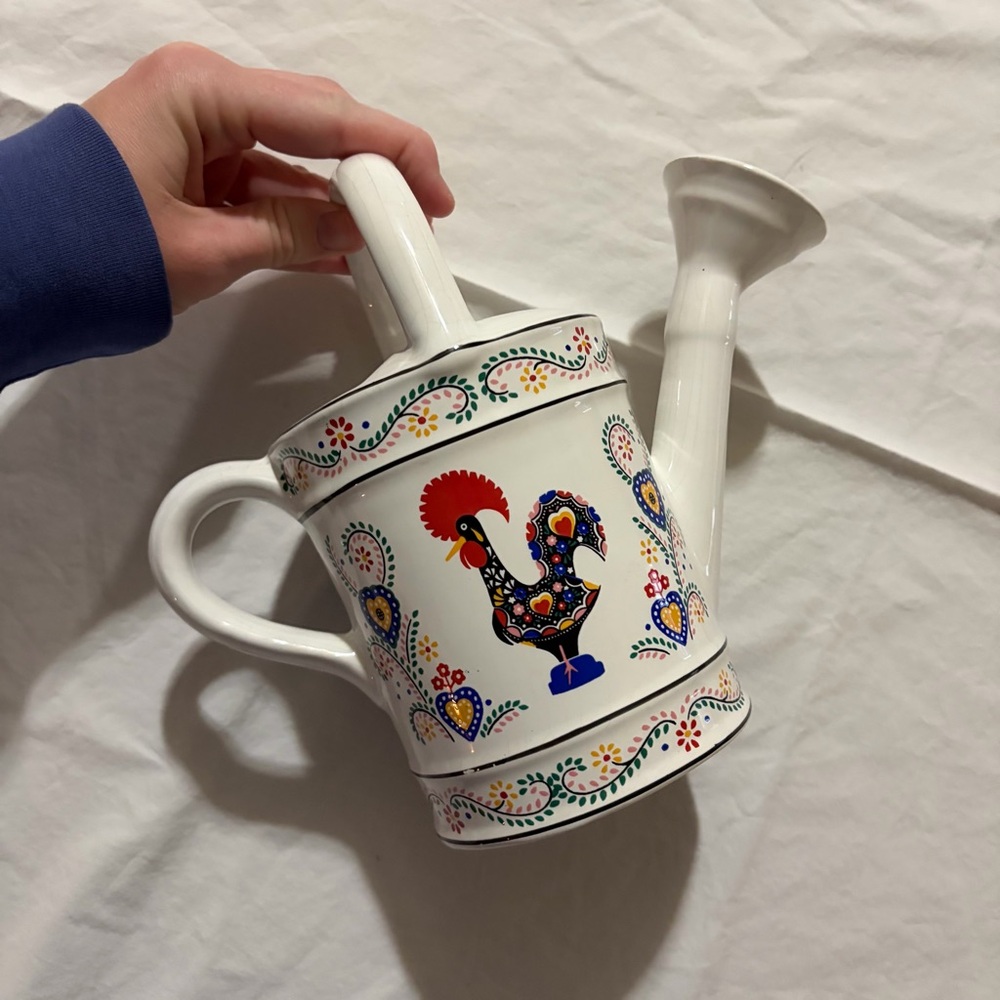 Vintage Daybreak/Rooster ceramic water pail